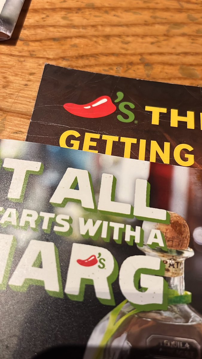 Time for Dinner! #chilis #dinner #food