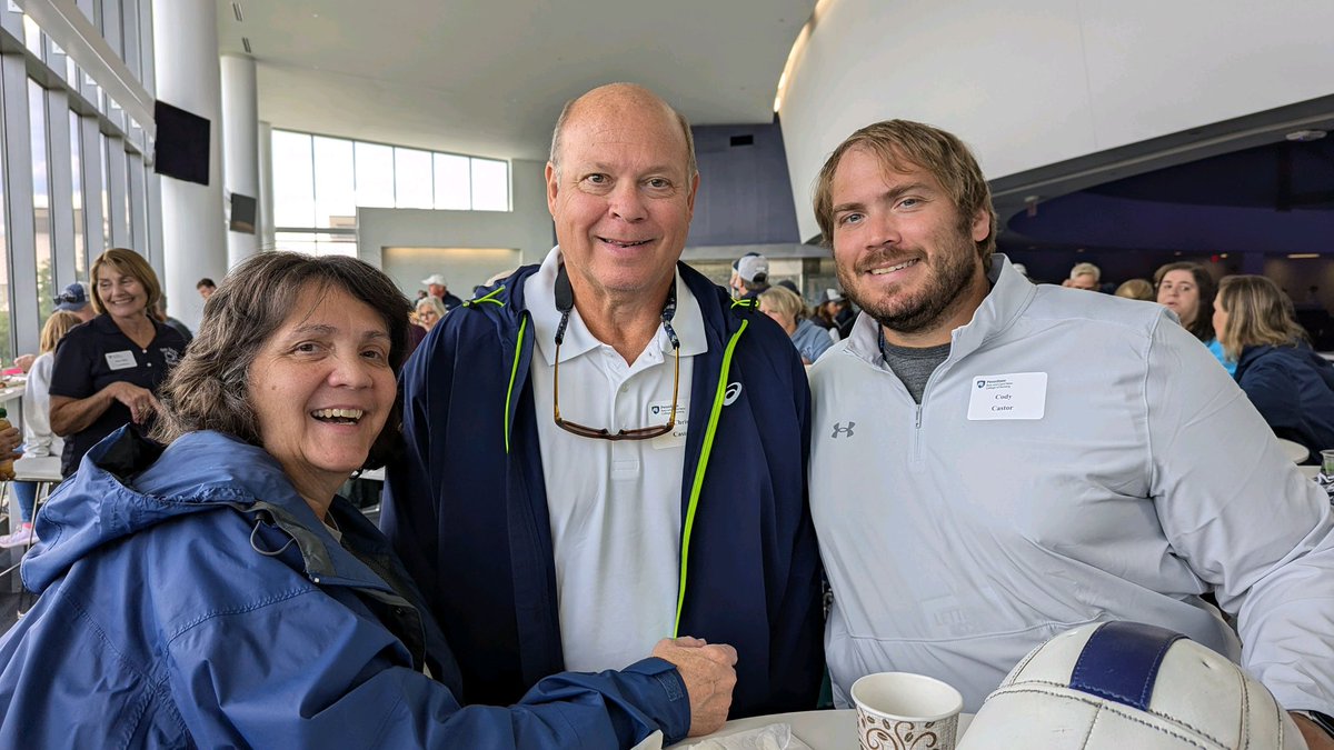 CoachCastor tweet media