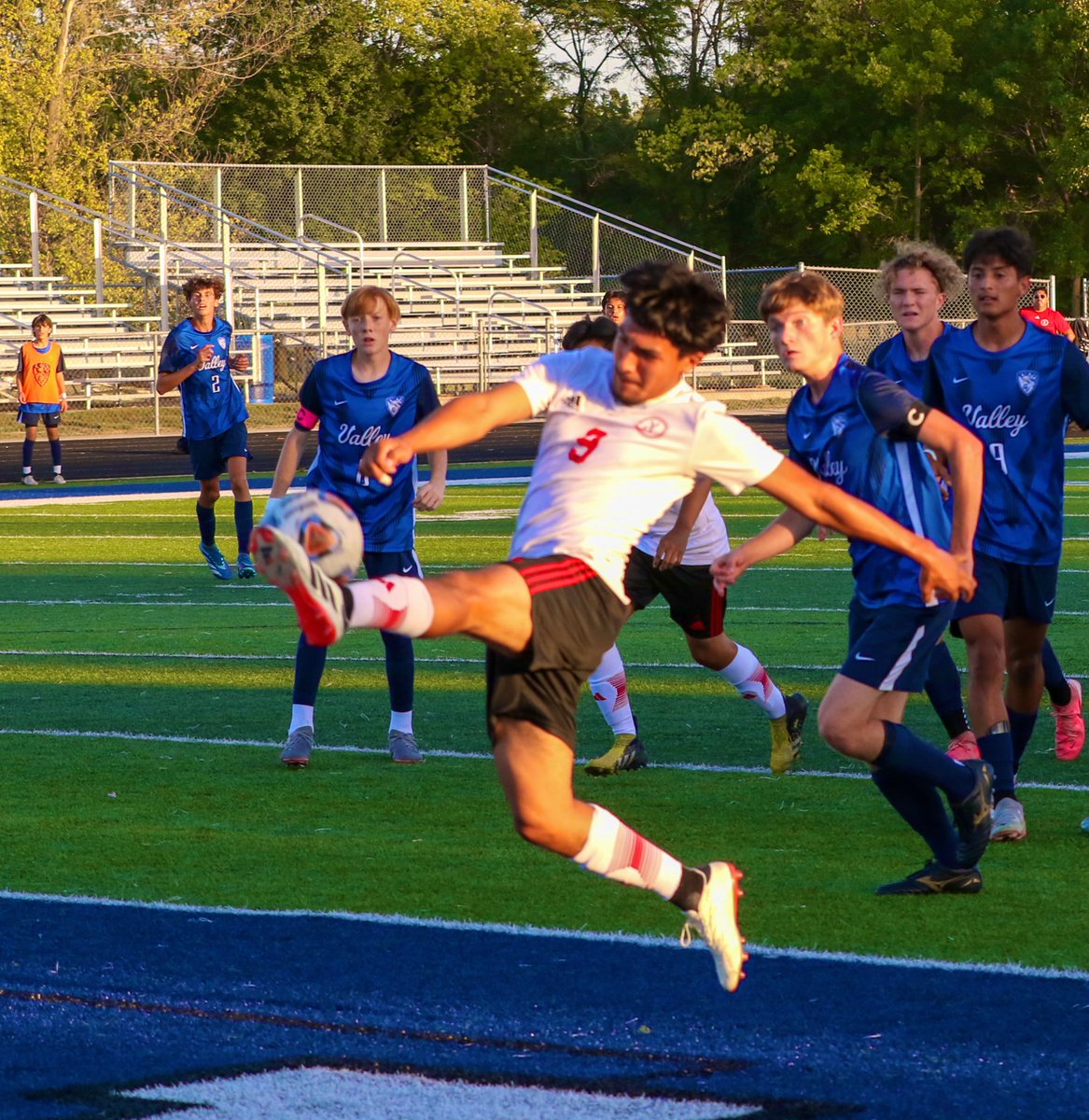 Chris Corrie (@vanhornfalcons) on Twitter photo The Falcs improve to 3-1 on the season with a 2-0 win over Grain Valley.
🔴⚙️⚽️⚙️🔴
<a href="/VanHorn_Soccer/">Jesus Rodriguez</a> <a href="/VanhornHS_/">Van Horn High School</a> @ZinkeEJC The Falcs improve to 3-1 on the season with a 2-0 win over Grain Valley.
🔴⚙️⚽️⚙️🔴
<a href="/VanHorn_Soccer/">Jesus Rodriguez</a> <a href="/VanhornHS_/">Van Horn High School</a> @ZinkeEJC