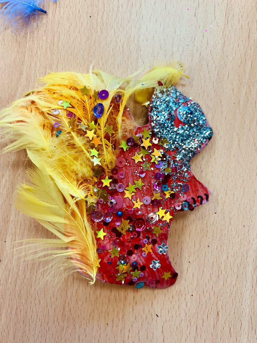 auntyemily's tweet photo. Some of the fab squirrel fridge magnets made by children at @onfifelibraries Cowdenbeath Library after the Crime Squirrel Investigators author event this weekend! 🐿️ https://t.co/bCYOJt3VqC