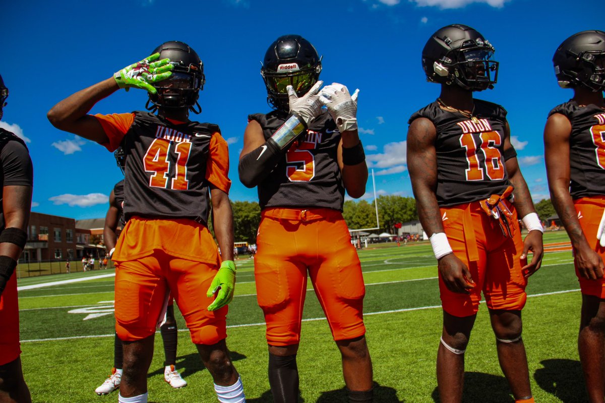 Week 1🧡🖤🌧️