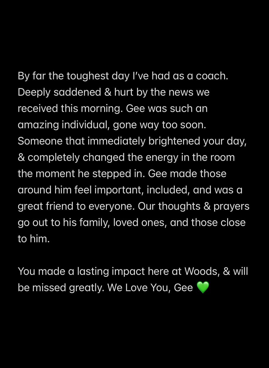 CoachAshton23's tweet photo. 💚 https://t.co/uok0Si677H