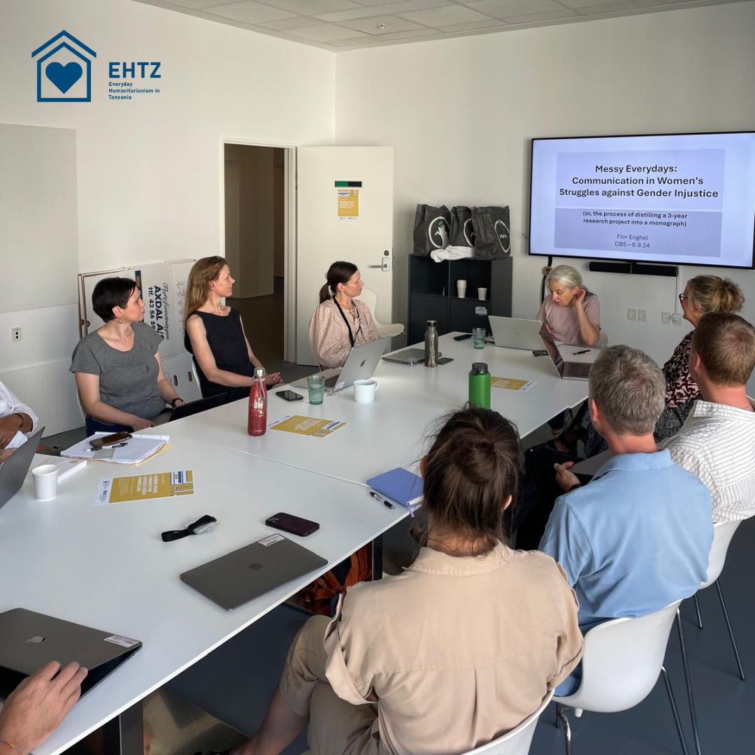 Engaging seminar on Gendered Spaces at <a href="/CBScph/">Copenhagen Business School</a>! Florencia Enghel &amp; Şeyda Bağdoğan Beckman explored how women in Argentina &amp; Turkey navigate gender injustice via everyday communication. Read the full recap here: everydayhumanitarianismintanzania.org/activities#gen… #EHTZ @CBDScbs <a href="/BrandAid_World/">Lisa Ann Richey</a>