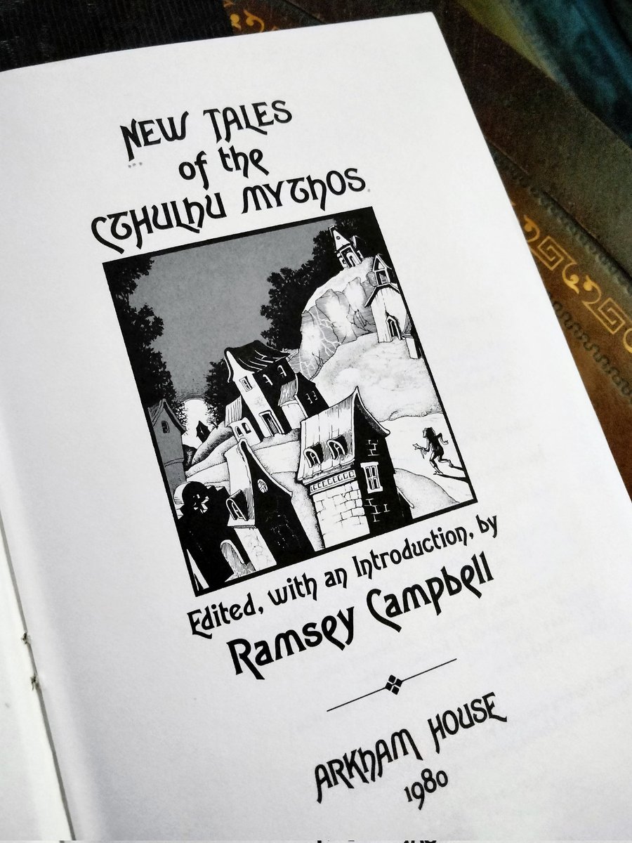 Weird_Friction's tweet image. "New Tales of the Cthulhu Mythos" edited by Ramsey Campbell, published by Arkham House in 1980. 
In 1969, Arkham House published "Tales of the Cthulhu Mythos", the first H.P. Lovecraft tribute anthology. This is the sequel anthology released about a decade later.
1/2