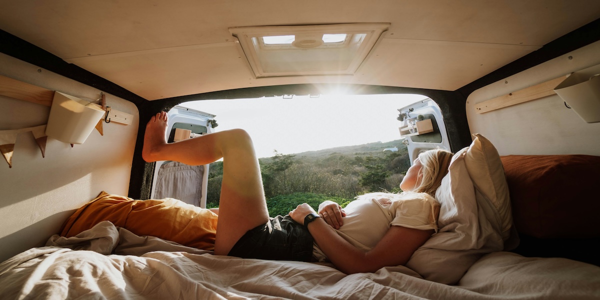 Relax on Labor Day with These 9 Feel-Good Books dlvr.it/TD2CrF