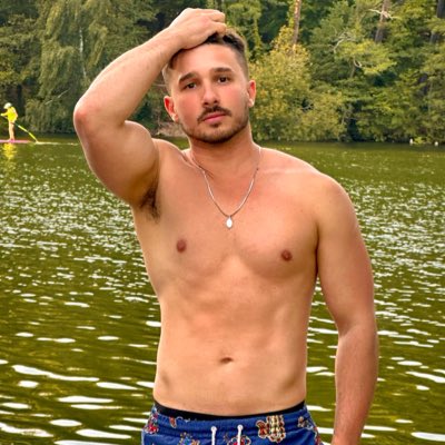 Alexandre Neuburger  tweet media