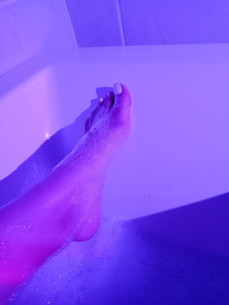 HuNi6065's tweet photo. Fresh set
#Feet #toes https://t.co/JRfhBsmOva