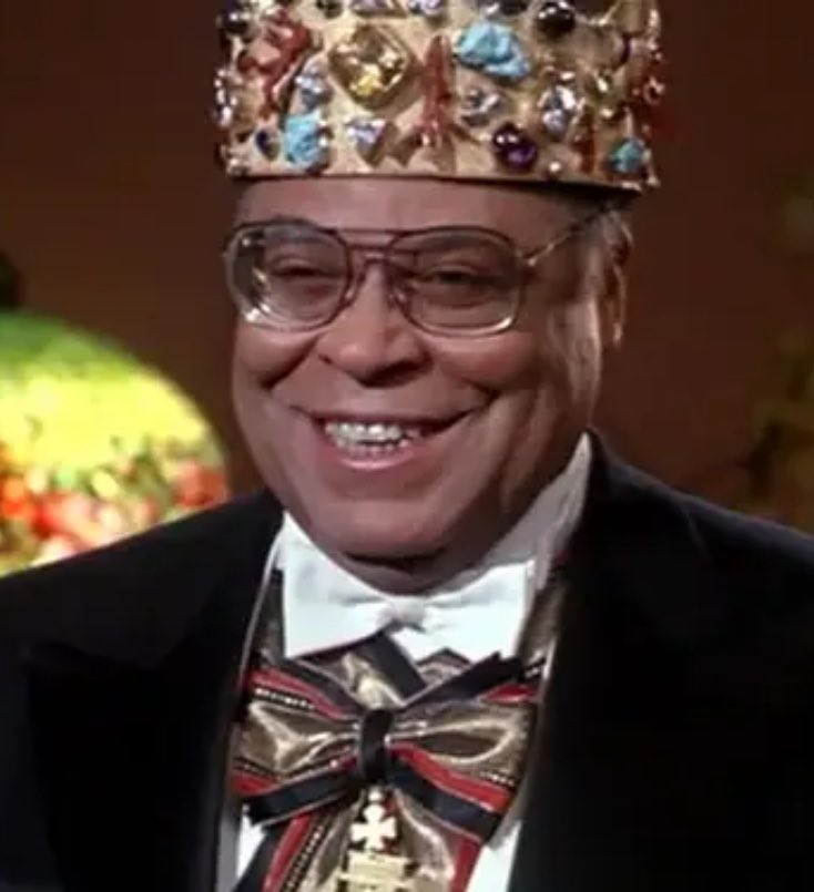 We lost one of the greats today… RIP James Earl Jones 🫡