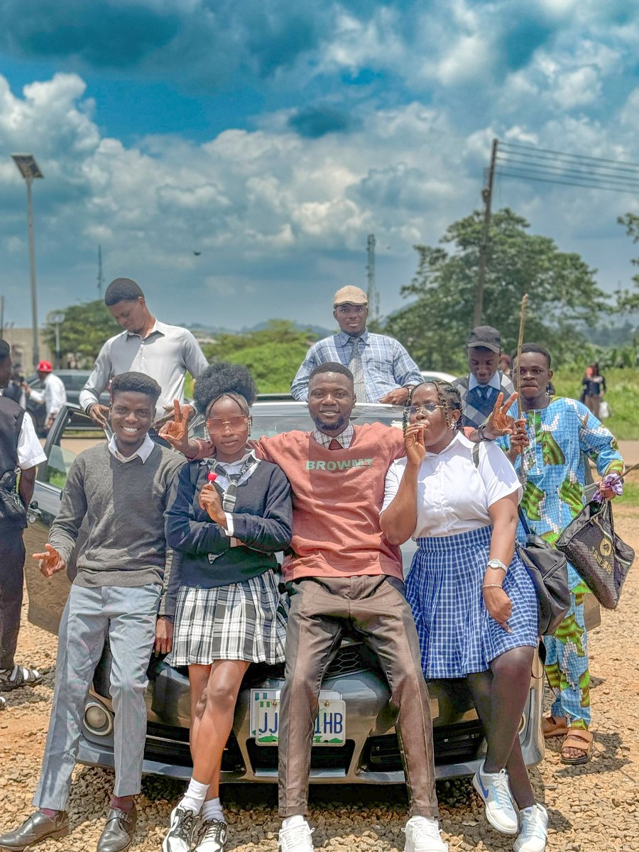 SEN_Ballerz's tweet photo. FUTA FYB Week
Day 1: Back to School
SEN Ballerz on this one🔥🔥🥂🥂

Software Engineering graduating class of 2023 at FUTA's Back to School in style❤️✨️.
🔥🔥🔥
#Futaclass23
#TheConquistadors
#Futa
#Futabro  
#Back2school
#Backtoschool
#SENBallerz
@FutaBro 
@the_encryptors https://t.co/JUrubCkTK7