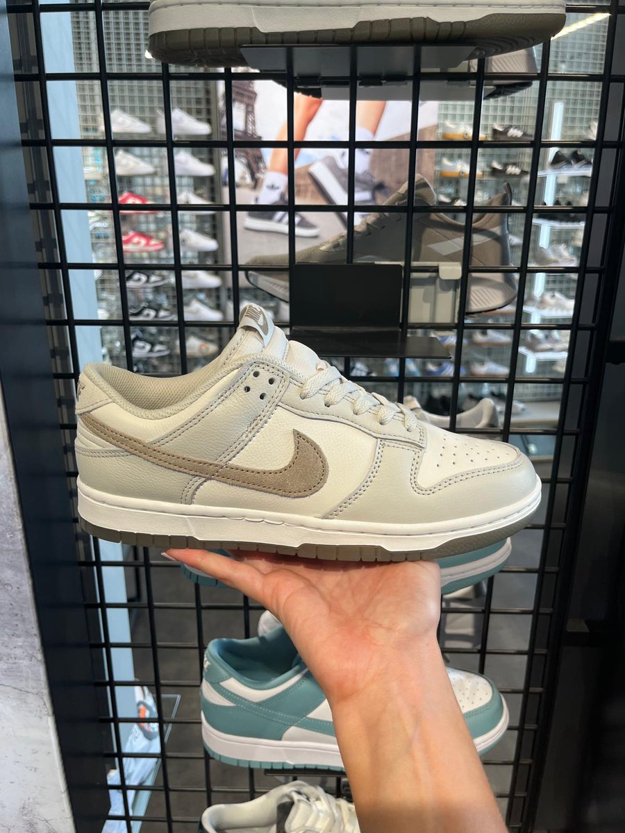 CastlepointShop's tweet image. The must-have kicks of the season! 👟

Step up your style with these sleek Nike Dunk Lows – perfect for everyday wear while keeping it stylish. Which colour will you choose? Shop them now in store at JD Sports.

#NikeDunks #JDSports #trainerstyle #Castlepoint #FreshKicks