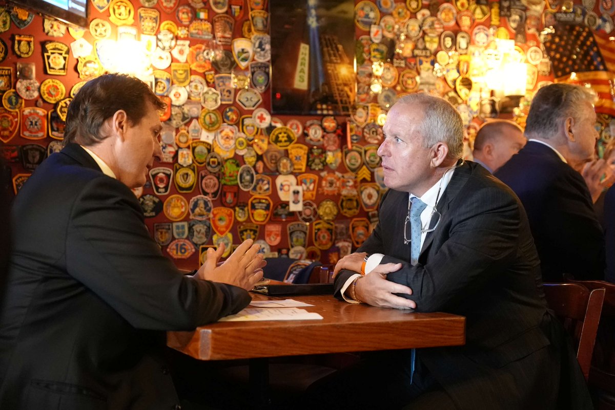 Monday, Fire Commissioner Robert Tucker met with members of the Subcommittee on Emergency Management and Technology to discuss 9/11 and the #FDNY.
