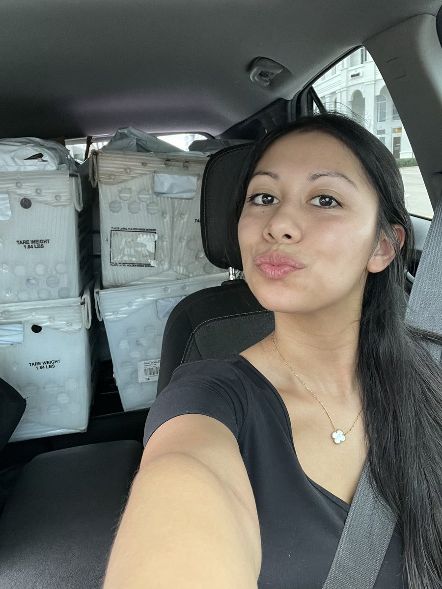 Running your own business is extremely fucking difficult.

But the resiliency you build and the satisfaction you get from doing the damn thing…

Not much else can compare.

(<a href="/WesleySnipesFBA/">WesleySnipesFBA</a> and i are at the point where we get employee only backdoor access and our own bin😂🤑)