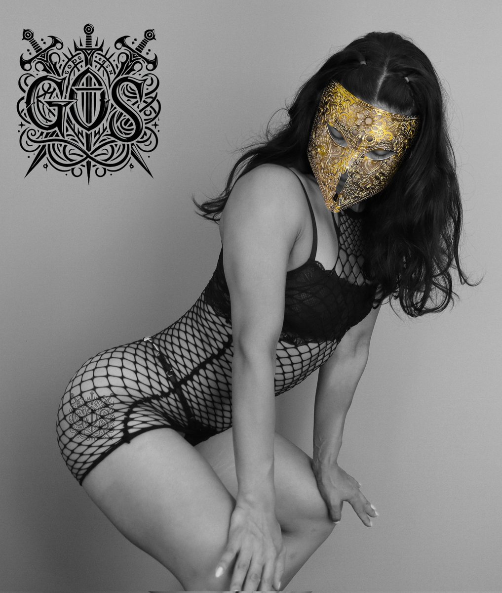 Your Goddess awaits~ 

✞ Worshipers only
✞ Gothic aesthetic enjoyer
✞ Single
✞ Sinner
✞ Church girl
✞ 18+ 
✞ Blessing for blessing

*not a seller*

For those who want to support my lifestyle with their own free will links are in my bio
❤ + ↻ for a blessing ✞❤︎✞
