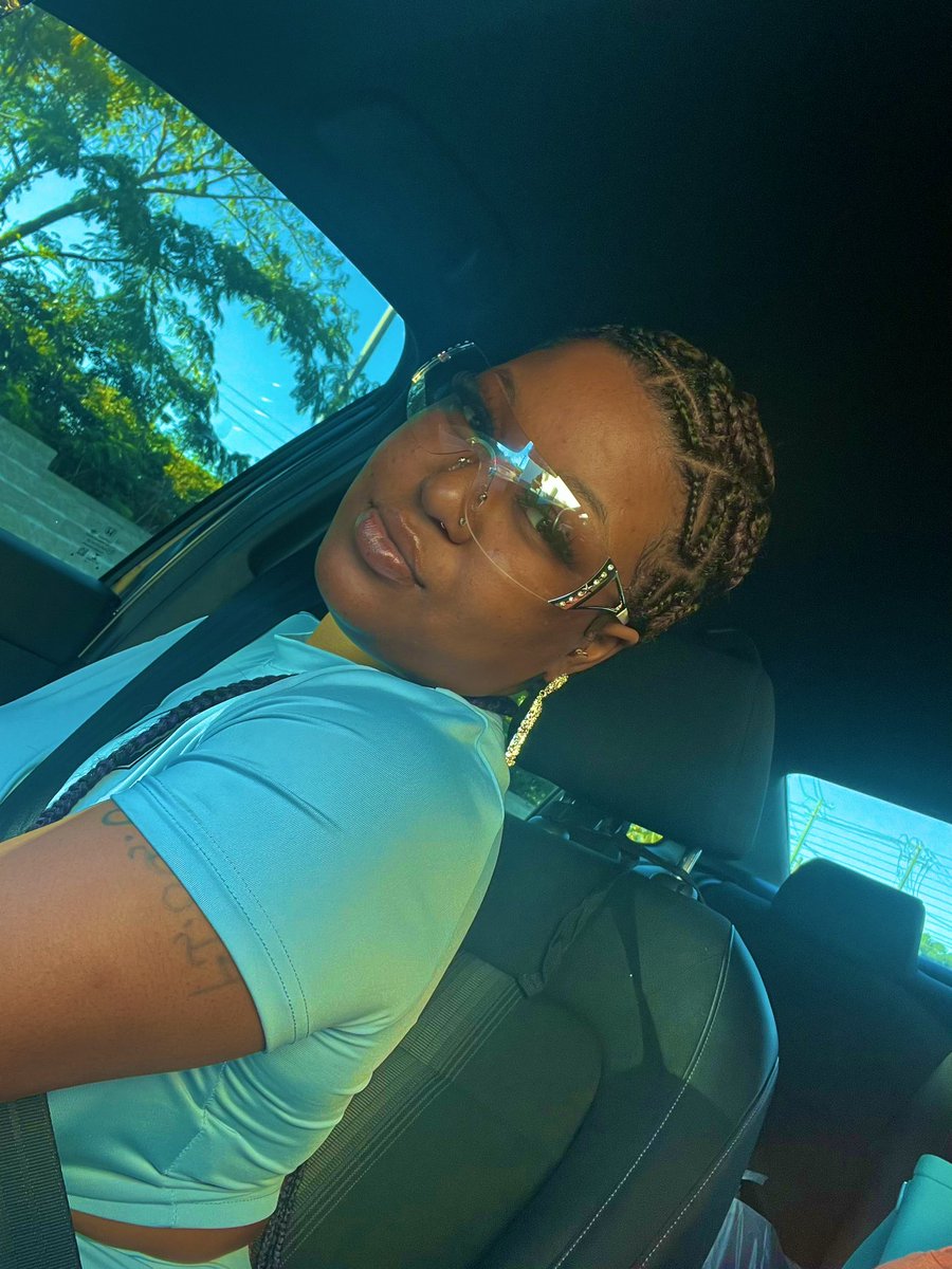 AutomaticQueen's tweet image. 🩵