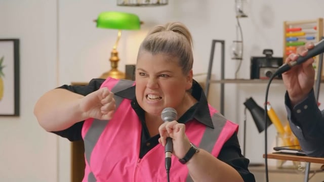 amezilla's tweet image. My brain has been rotted by #TaskmasterNZ because I immediately went and rewatched the Diss Track task.