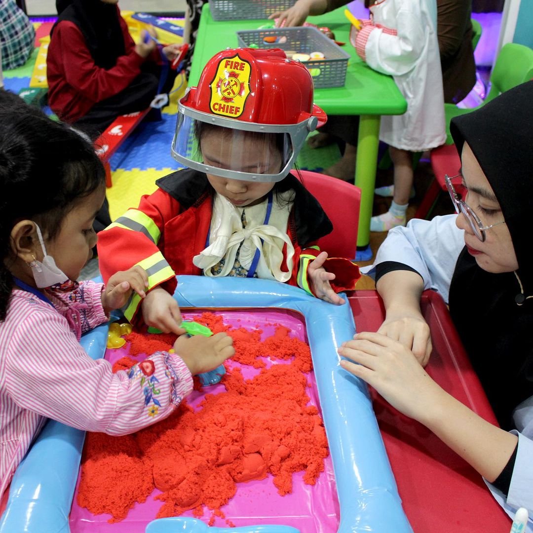 Is your child looking to start the school year on the right foot? Check out this advice from our director of academics on kicking off a school year the right way.
sisschools.org/blog/starting-…
#SISGroupOfSchools #EducationForChange #EmpoweringLeaders #FutureGlobalSolutions