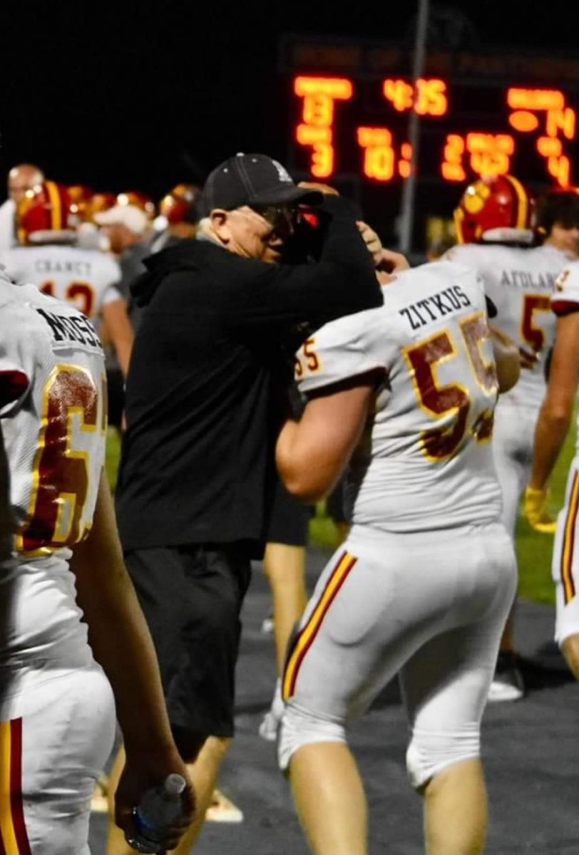 Ellen Zitkus (@ellenzitkus) on Twitter photo When some memories pop up, I just gotta share it again! <a href="/JimmyZitkus2023/">Jimmy Zitkus</a> has been so blessed with some amazing coaches! 💛🏈🖤🏈❤️ When some memories pop up, I just gotta share it again! <a href="/JimmyZitkus2023/">Jimmy Zitkus</a> has been so blessed with some amazing coaches! 💛🏈🖤🏈❤️