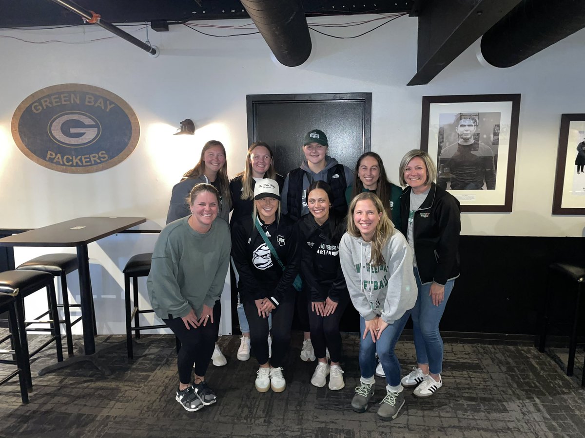 Green Bay Softball tweet media