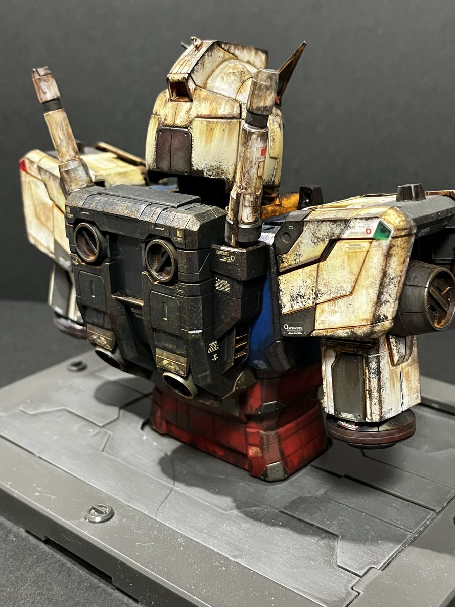 kuma90note's tweet photo. ガンダム大好きLv.55です。
3年前GFYにて購入。汚しが楽しくて夢中になってやり過ぎに。放置され過ぎた立像って事で。1/48なのでメガサイズモデルを製作できたら比較してみようかな。
今年のGWに製作。
積みプラ7体目の記録。
#ガンプラ
#ガンダム
#RX-78F00
#ガンプラ好きと繋がりたい
#BUSTMODEL https://t.co/DLYoGzqk9i