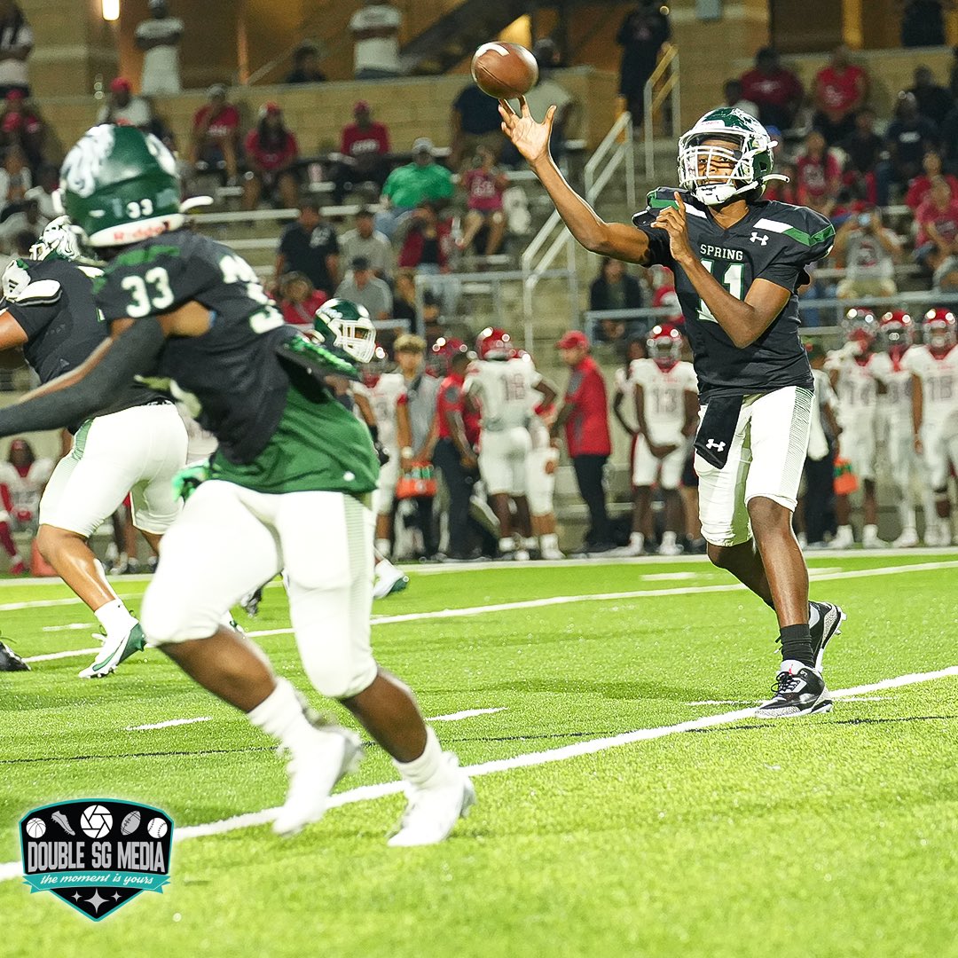 doublesgmedia's tweet photo. Saturday Night Lights 🏈 🦁 

Best Shots from Spring High School vs. Cy-Lakes High School 

September 7, 2024

@SpringISD @SPRINGHIGHLIONS @SpringFootball 

#sports #football #sportsphotography #sportsvideography #sportscreative #footballphotography https://t.co/q61F0PgWRG