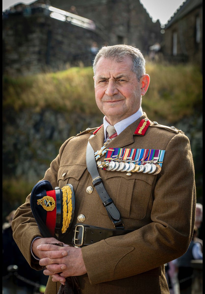 Alastair Bruce tweet media