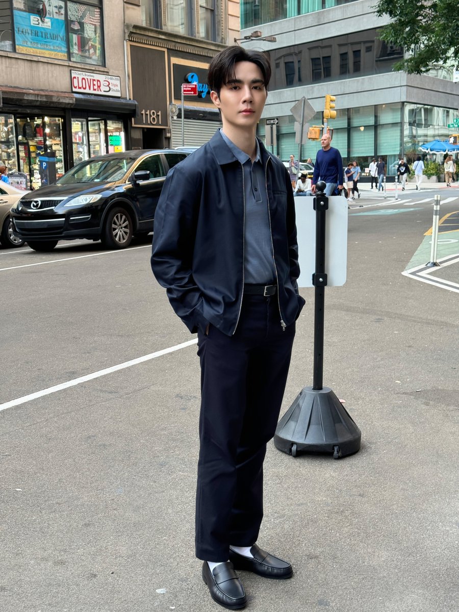 Put the jacket on! and get ready with ZeePruk <a href="/zee_pruk/">Z</a> for a welcome dinner in NYC with this charming complete look from COS. 💙✨

#COSNYFWxZeePruk 
#ZeePruk
#COSAW24
#COSThailand