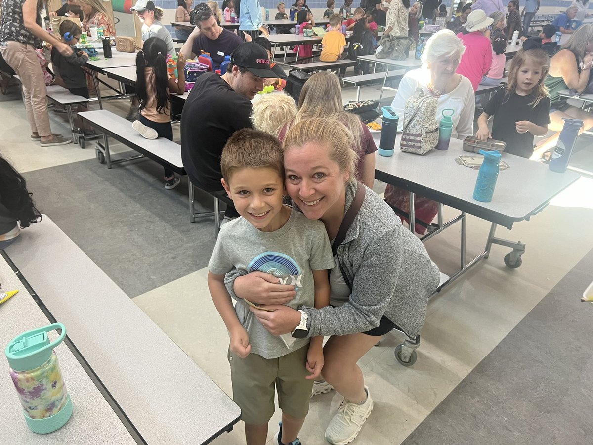 Larkspur Elementary tweet media