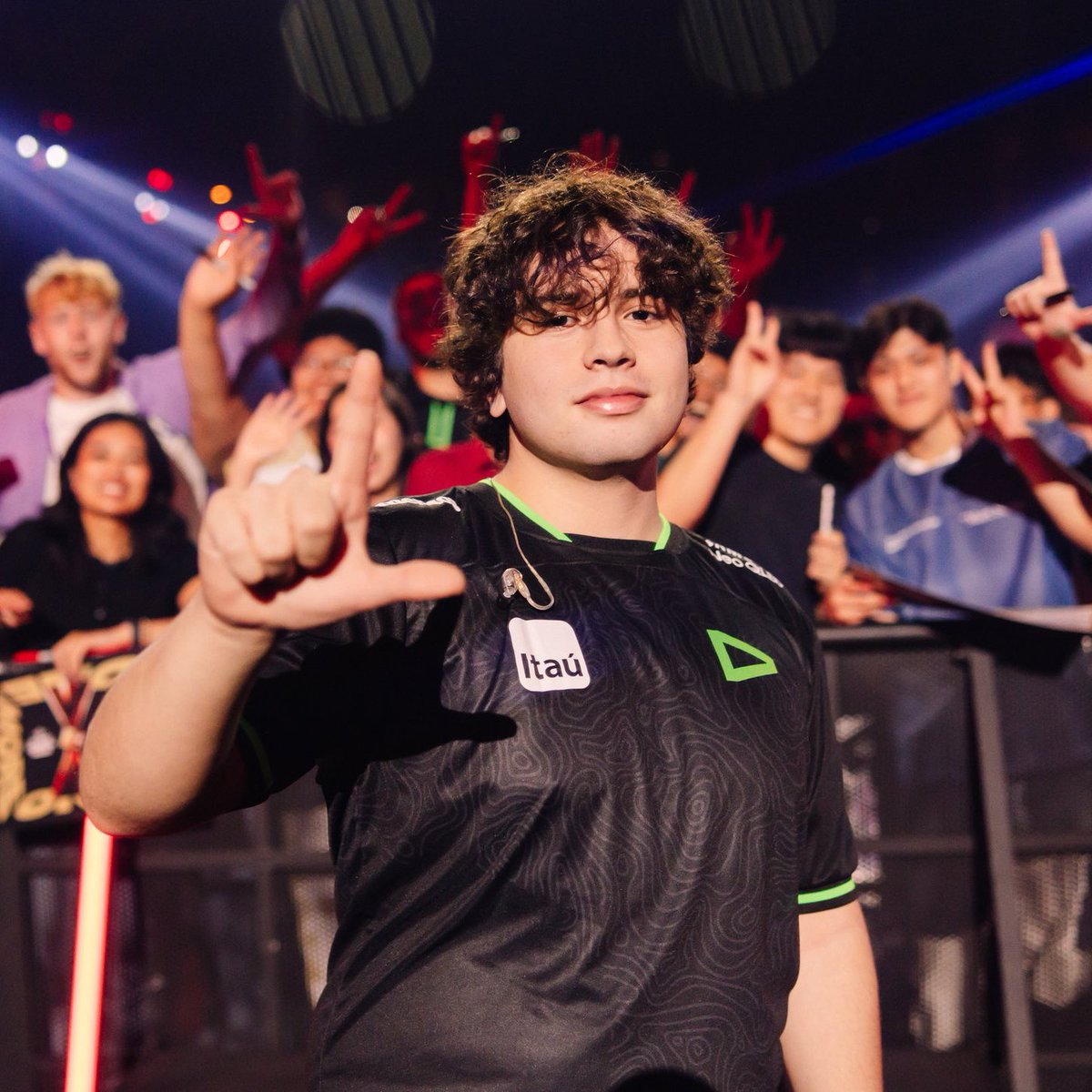 ValorINTEL's tweet photo. 🚨 Less is reportedly interested in joining a new team for the 2025 Season, and has received multiple proposals from teams

▪️ No team is close to an agreement
▪️ Less is still signed to LOUD until the end of 2025
▪️ LOUD is already planning 2025 without Less

(via: @brunopovoleri)