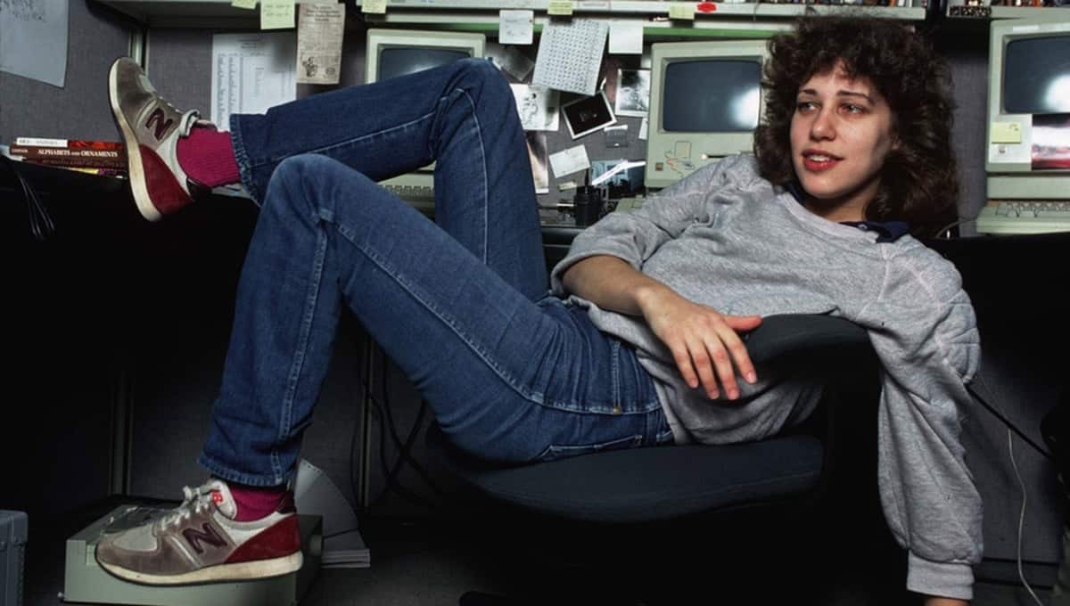 OldInternetFeel's tweet image. Susan Kare, the Artist who designed many of the fonts, icons, and images for Apple, NeXT, Microsoft, and IBM in the 1980′s
