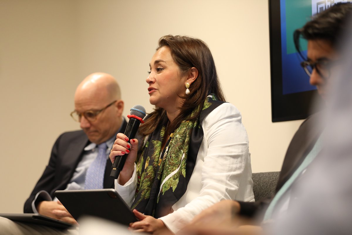 anapintoBID's tweet photo. Increasing investments in infrastructure is key to closing the gap in #LatAm and #Caribbean. At #Infraleaders, we explored how smart investments in transport systems, like electric buses and metro lines, can drive sustainable development, #ClimateAction, and inclusion. #SDG9 https://t.co/qZ4KXIj0Fx