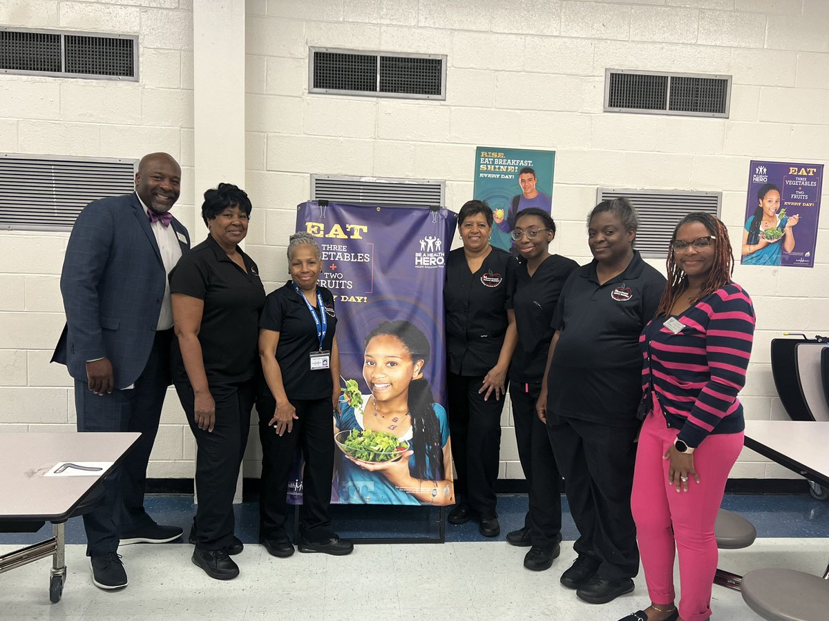 W Bernard Watts tweet media