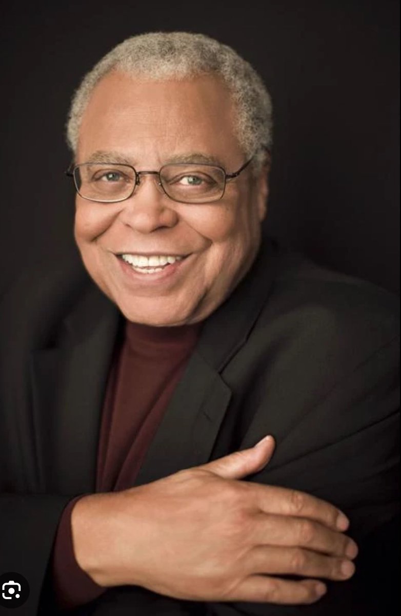 rita_vau's tweet photo. 🚨 Breaking News🚨 #JamesEarlJones has passed away at the age of 93. Jones is most recognized for his acclaimed works as #DarthVador, #Mufasa, #Othello, #Hamlet, and #KingLear. Rest in Power our beloved King Mufasa.  #Trending #BreakingNews‌ #actor #icon #legacy https://t.co/ikXm3qaaFU