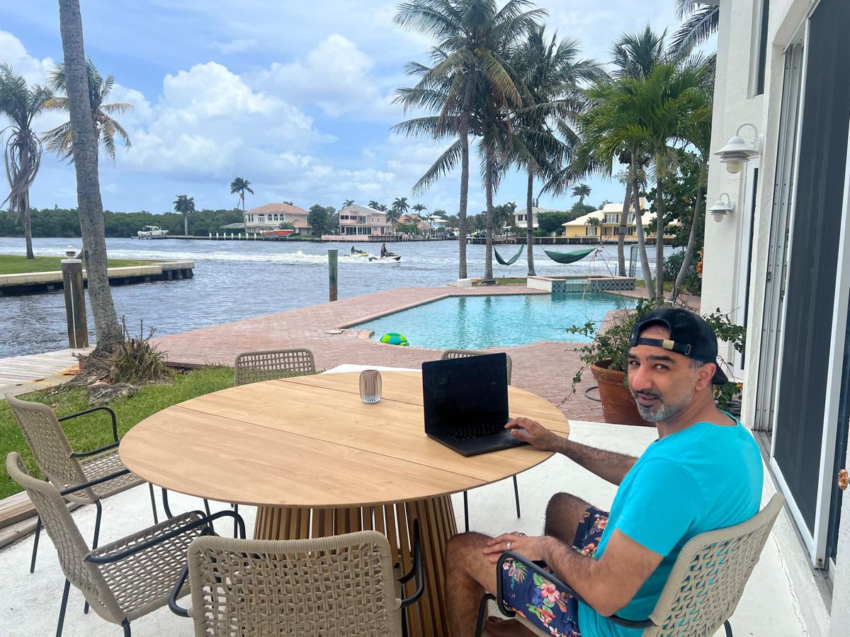 Faraz Jaka tweet media