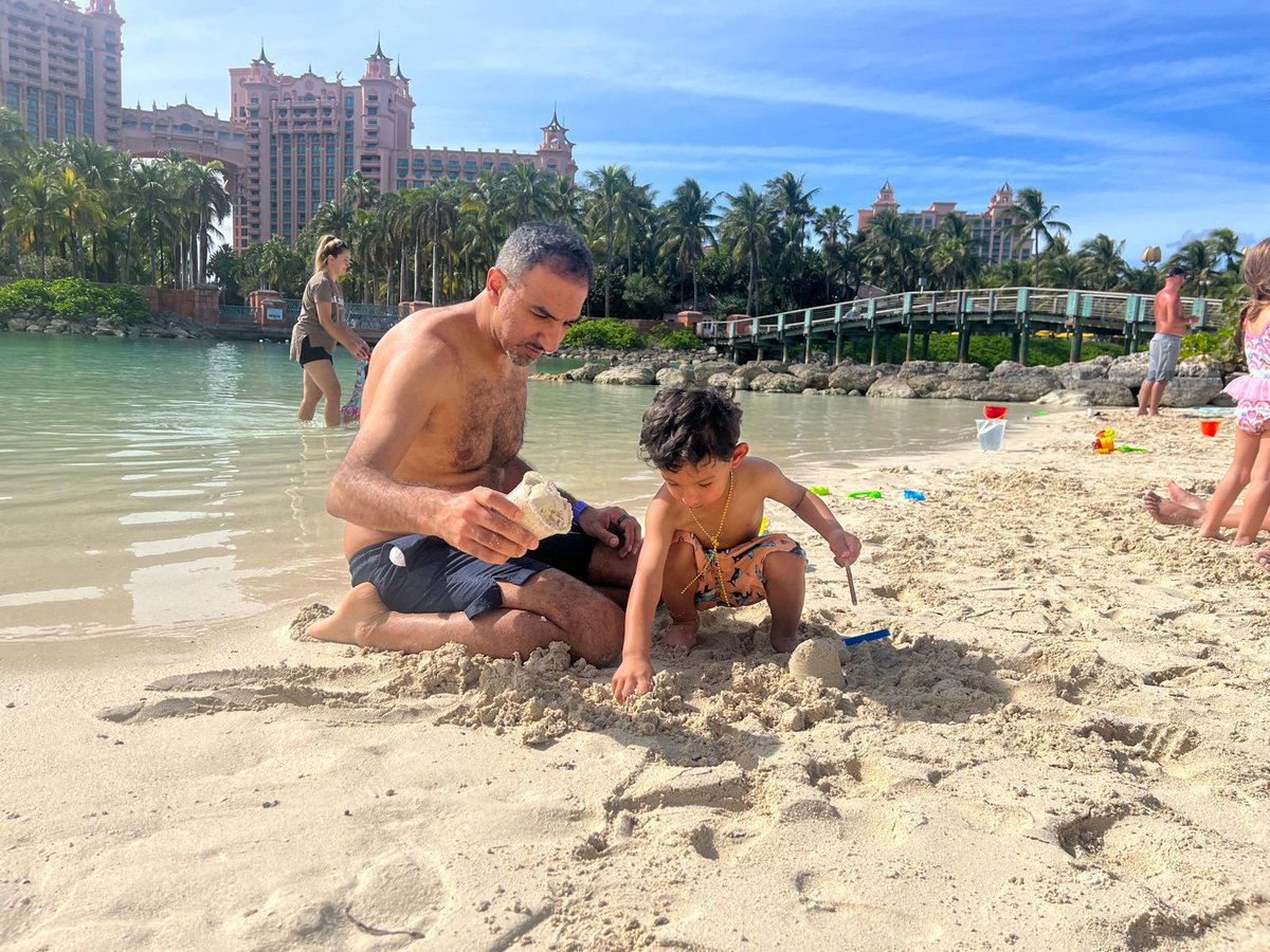 Faraz Jaka tweet media