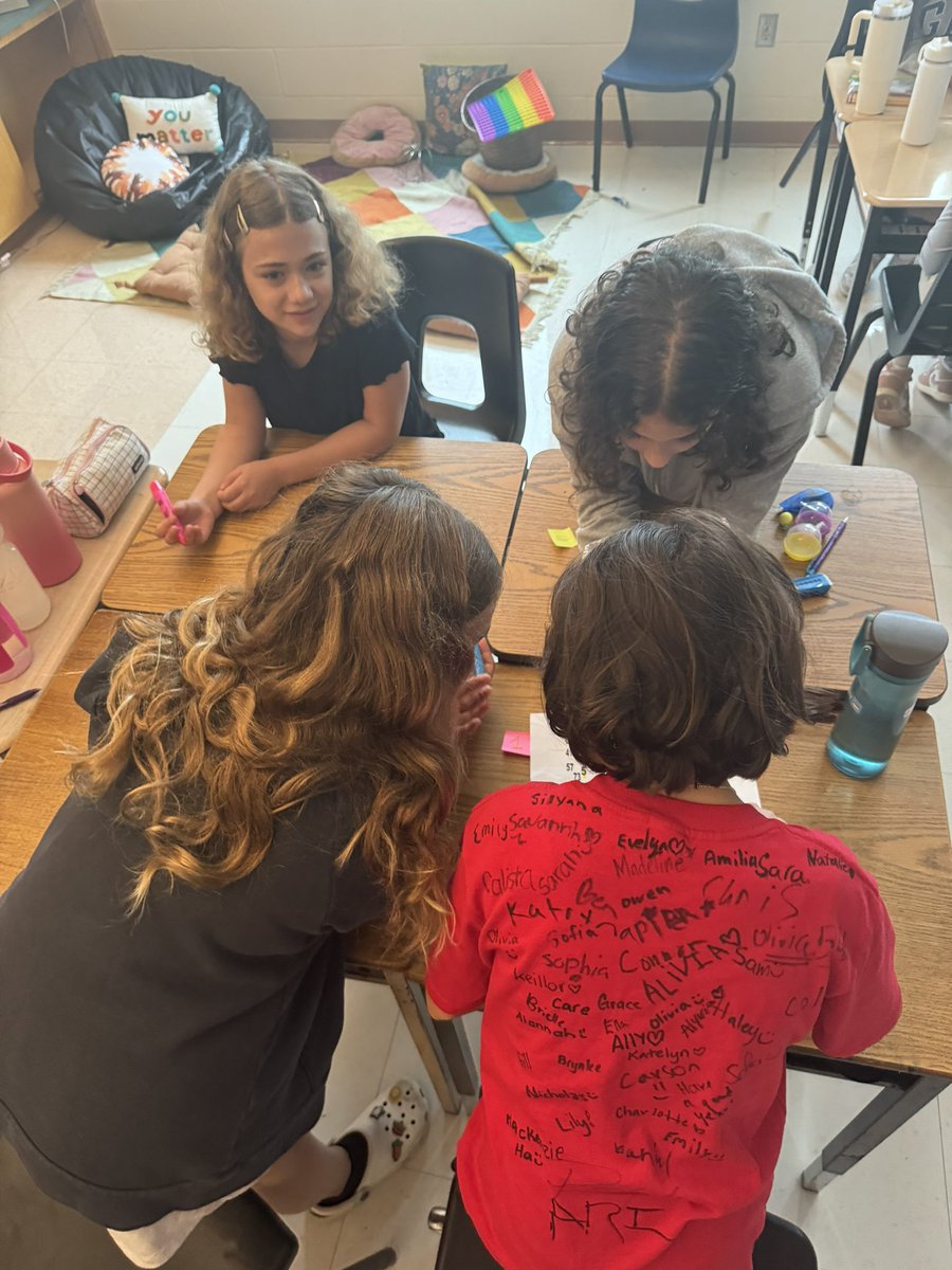 machado_ms's tweet image. Race to 100 is always such a fun and engaging activity that highlights what good group work looks like! Ask us what strategies worked and didn’t work for us, and what our highest number was!