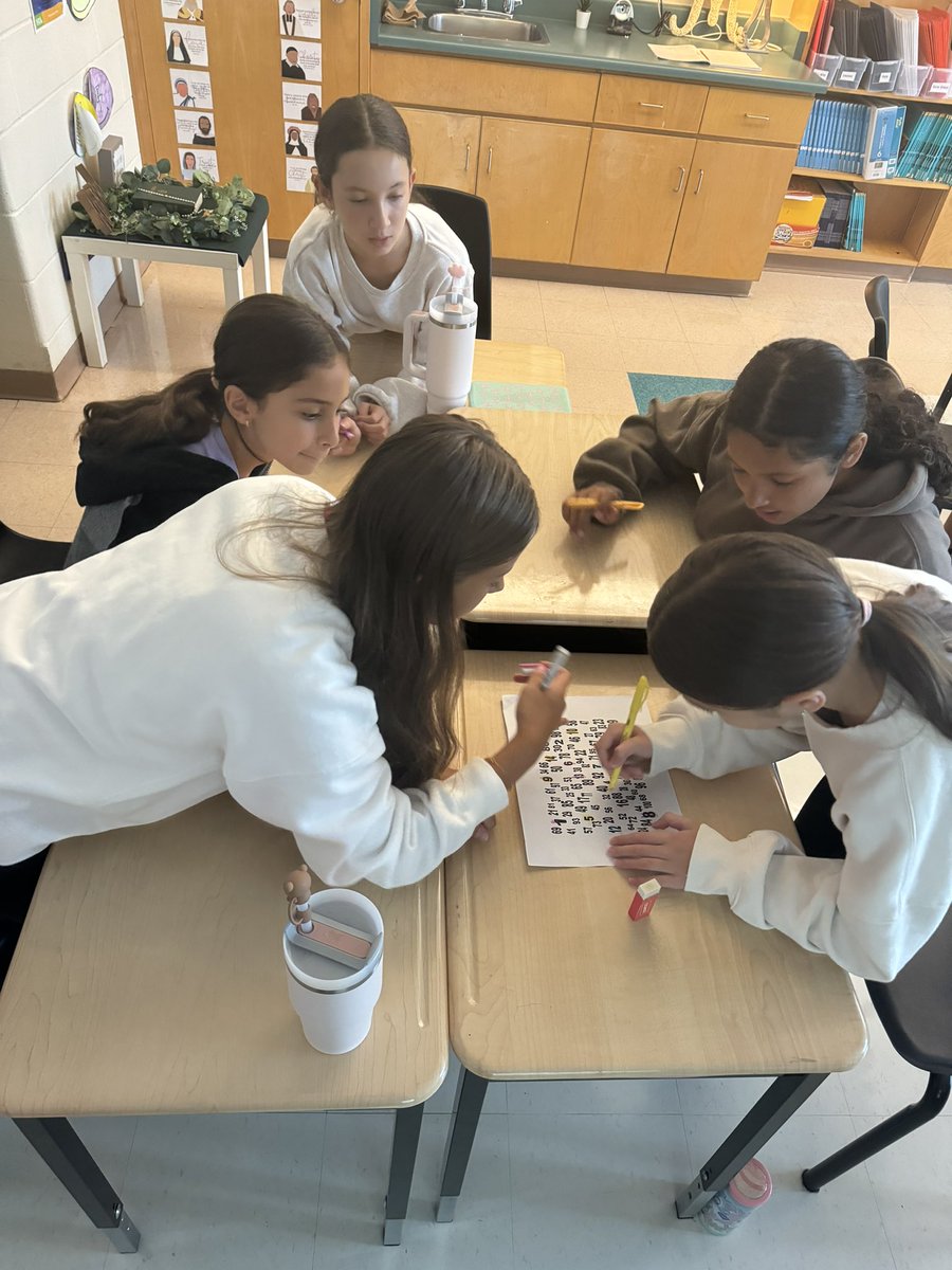 machado_ms's tweet image. Race to 100 is always such a fun and engaging activity that highlights what good group work looks like! Ask us what strategies worked and didn’t work for us, and what our highest number was!
