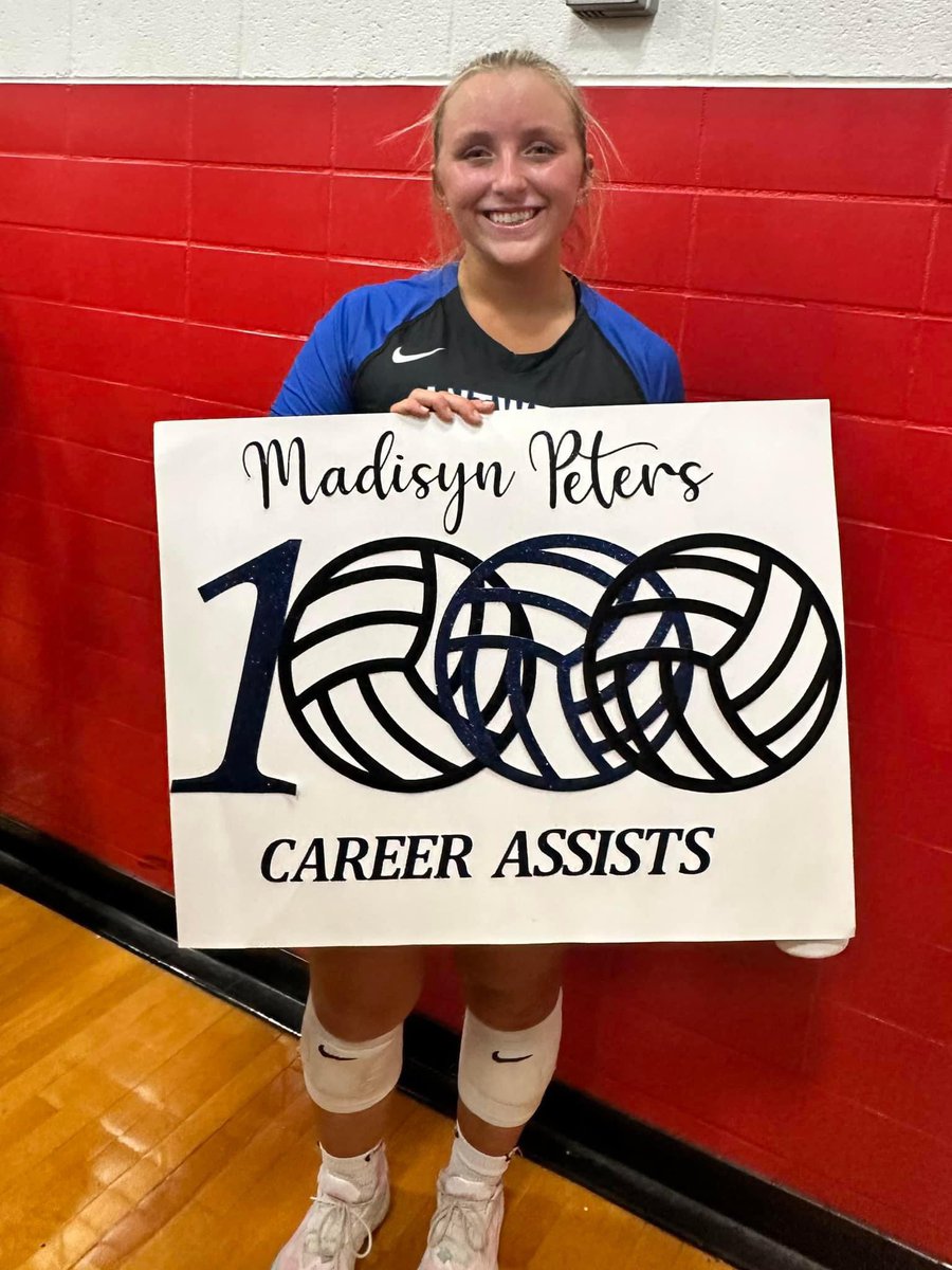 LadyAVolleyball's tweet photo. Congratulations to senior, Maddy Peters, for earning her 1000th assist tonight at Delphos Jefferson! We are proud of you and thank you for all your time and hard work towards the program 🏐🏹 https://t.co/79eiR5eSgY