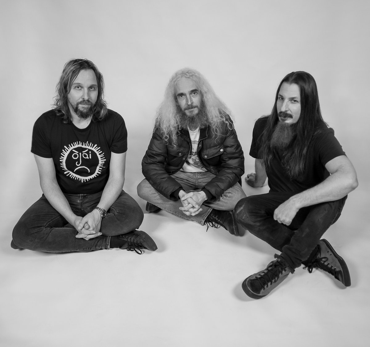AusMusician (@ausmusician) on Twitter photo ROCK-FUSION TRIO THE ARISTOCRATS SET FOR AUSTRALIAN “DUCK” TOUR
<a href="/acratsband/">The Aristocrats</a> - Guthrie Govan (guitar), Bryan Beller (bass), Marco Minnemann (drums) - bring their trademark musical virtuosity and inherent absurdity to stages across AUSTRALIA australianmusician.com.au/news/rock-fusi… ROCK-FUSION TRIO THE ARISTOCRATS SET FOR AUSTRALIAN “DUCK” TOUR
<a href="/acratsband/">The Aristocrats</a> - Guthrie Govan (guitar), Bryan Beller (bass), Marco Minnemann (drums) - bring their trademark musical virtuosity and inherent absurdity to stages across AUSTRALIA australianmusician.com.au/news/rock-fusi…