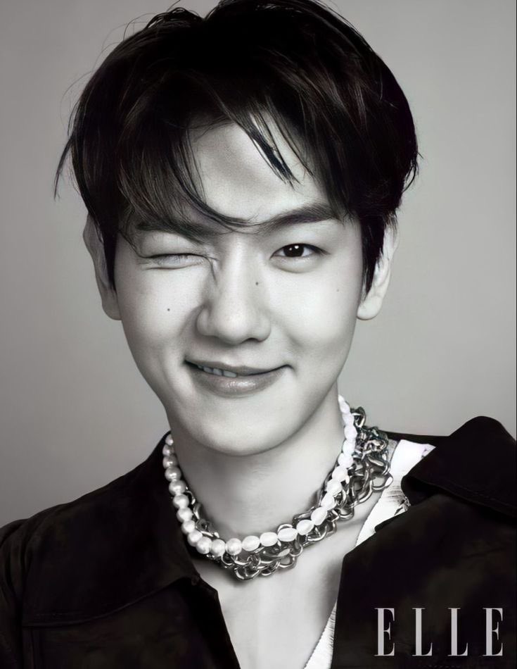 hourly6104's tweet photo. elle korea (2020)             elle korea (2024) https://t.co/Z7qoDURh2b