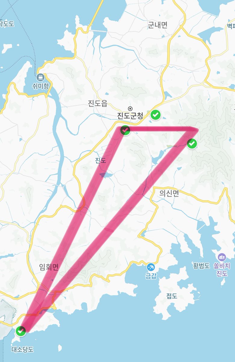 미술관 다니는 청년 tweet media