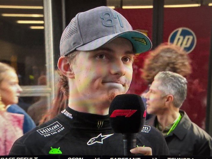 cat⁸¹ OSCAR IS A RACE WINNER tweet media