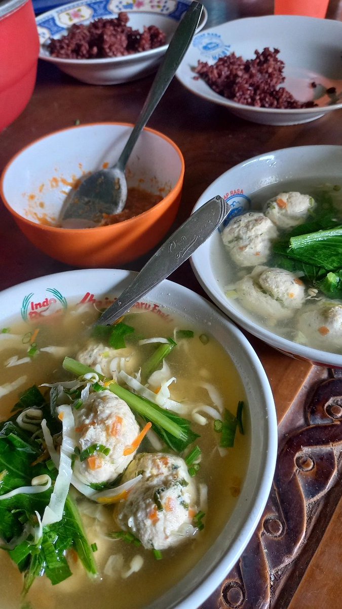 Bakso orang diet
Ga pakek tepung, ga pakek msg. Full protein