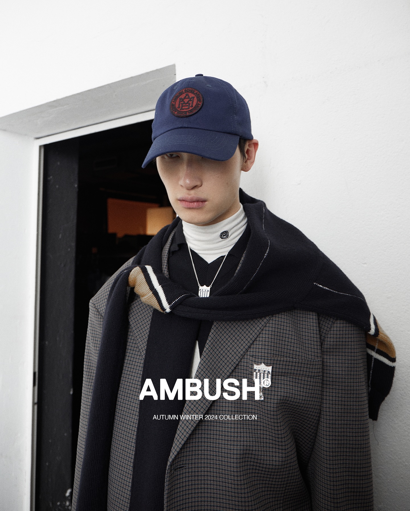 国内発送/送料関税込【AMBUSH】VARSITY SHIELD CHARM NECKLACE 国内発送/送料関税込【AMBUSH】VARSITY SHIELD CHARM NECKLACE