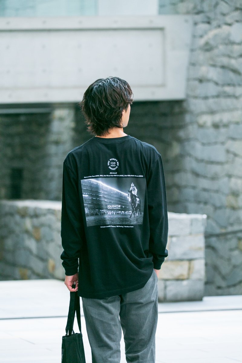 イクイノックス引退記念グッズ】 近日発売 •グラフィカルTシャツ