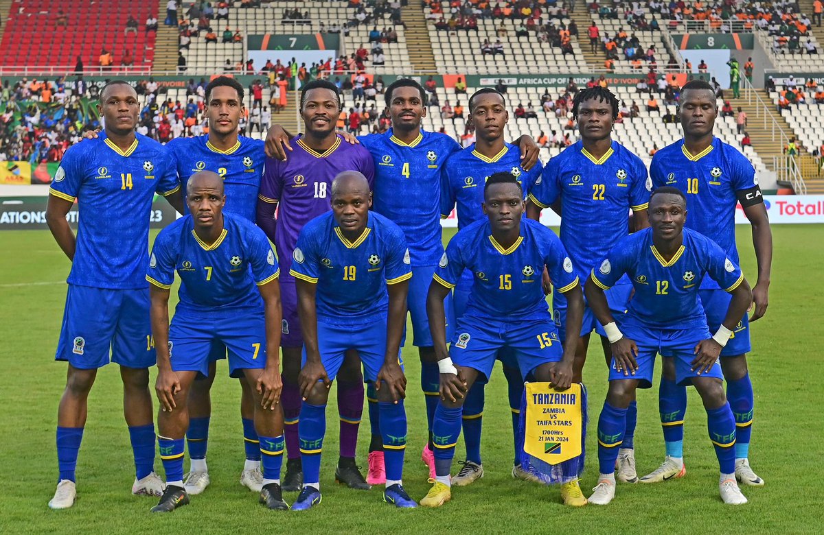 officialmathayo's tweet photo. Kuna Kitu Uganda wanatuzidi sana Kwenye Timu Yao ya Taifa  Hawana Pangua pangua ya Kikosi kama Sisi na Timu Yetu ya Taifa hatuelewi Nini tunataka Hasa Sisi Mashabiki wa Soka tunawapa wakati Mgumu Sana watawala   wa Kandanda Hapa Nchini kwakua Kila mtu ni Kocha na Mchambuzi https://t.co/kDv50Fyj3y
