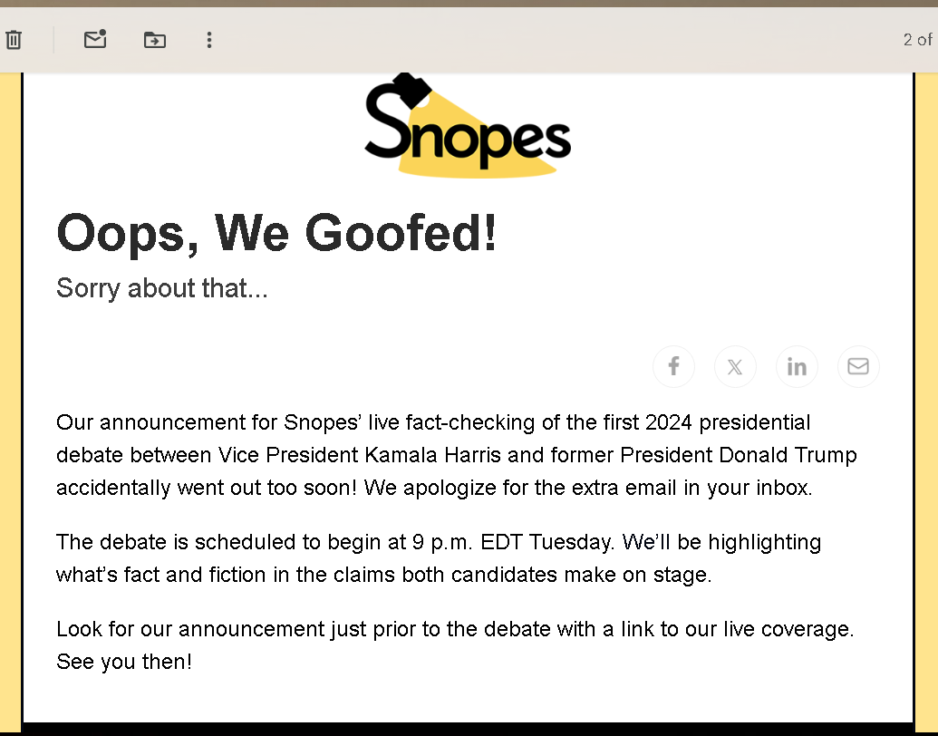 xiam007's tweet photo. Someone got a little too excited for the #debate @snopes 😂🤣🤪#someoneisgettingfired https://t.co/PqspgrYFC2