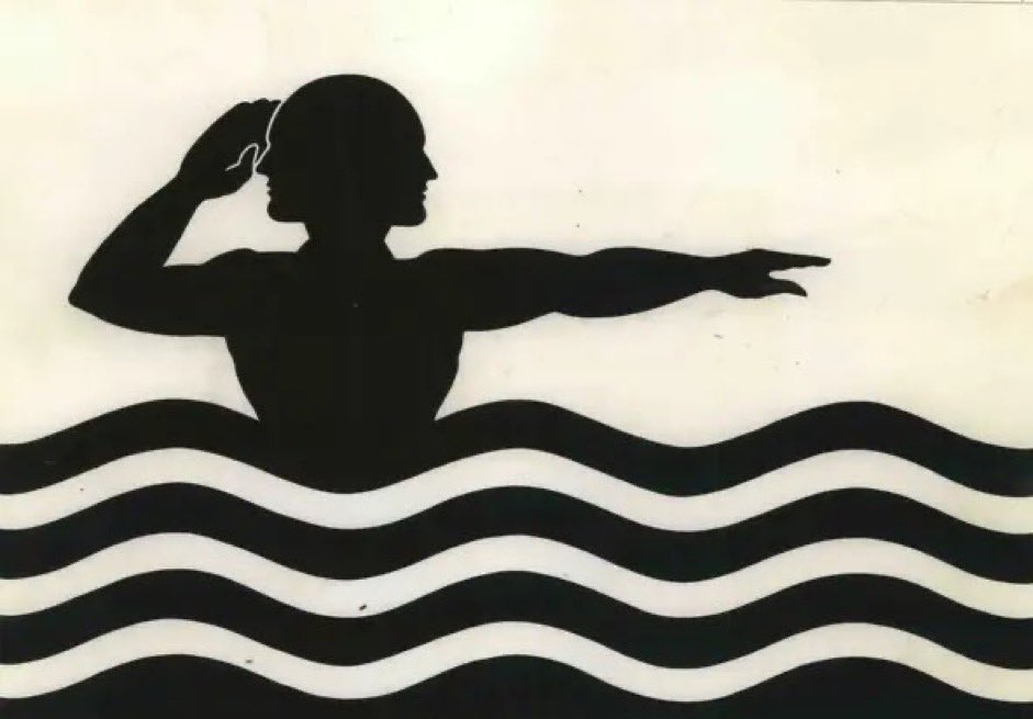 IsaacRowlett's tweet image. dipping into the flag discourse to share the flag Milwaukee used for the city’s centennial celebration — “Centurama” — in 1946

Earl H. Martyn earned $75 (~$1200 today) for winning the design competition 

the figure is “saluting yesterday and challenging tomorrow”