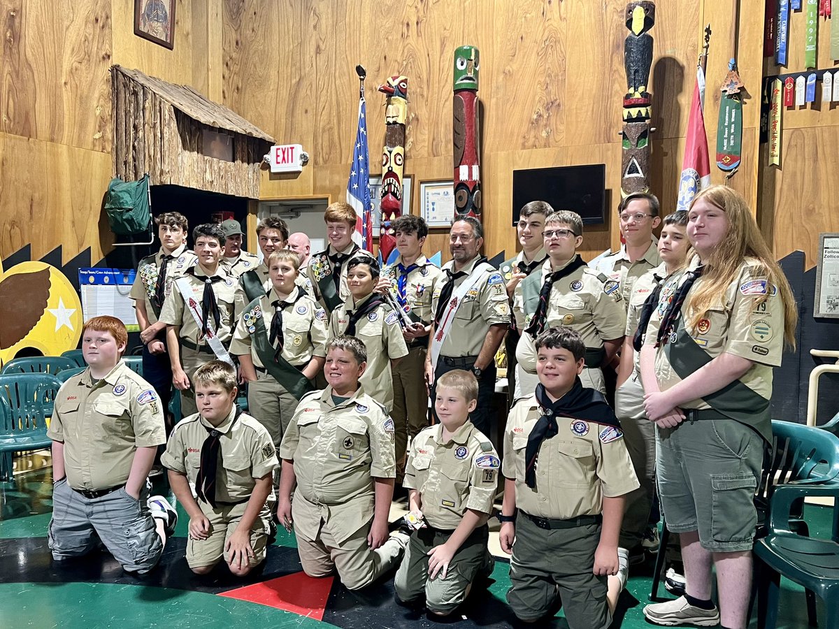 DavidMullinsDVM's tweet photo. Tonight I gave my last “Scoutmaster’s Minute.” After 16 years of scout leadership, I’m hanging up the neckerchief (at least in this role). Thank you to all of the leaders and parents of Boy Scout Troop 79 for a great ride! #BeAScout https://t.co/aaW9sSvXam