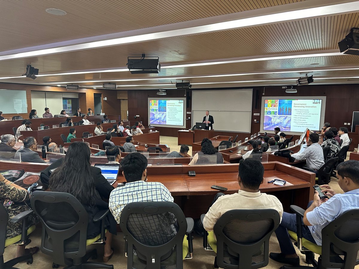 MaxwellSU's tweet photo. Maxwell Dean David Van Slyke was delighted to visit with Maxwell School alumni in India and honored to also spend time with @dpradhanbjp, minister of @EduMinOfIndia, as well as leaders of @NCGG_GoI, @iimb_official and @IIPALIBRARY1. https://t.co/Va7c3UonXF https://t.co/fXfMBqNVLz