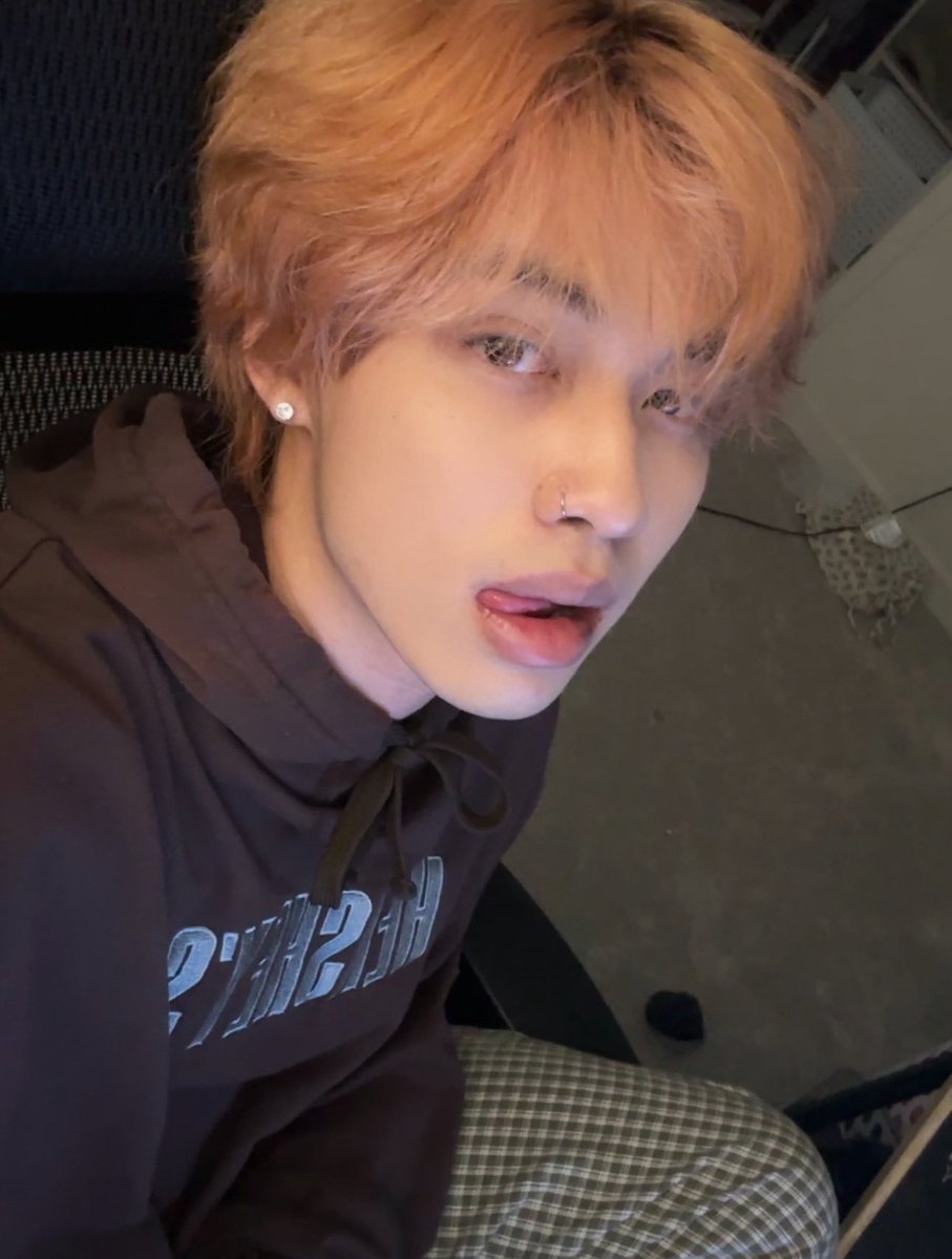 the average riot games player